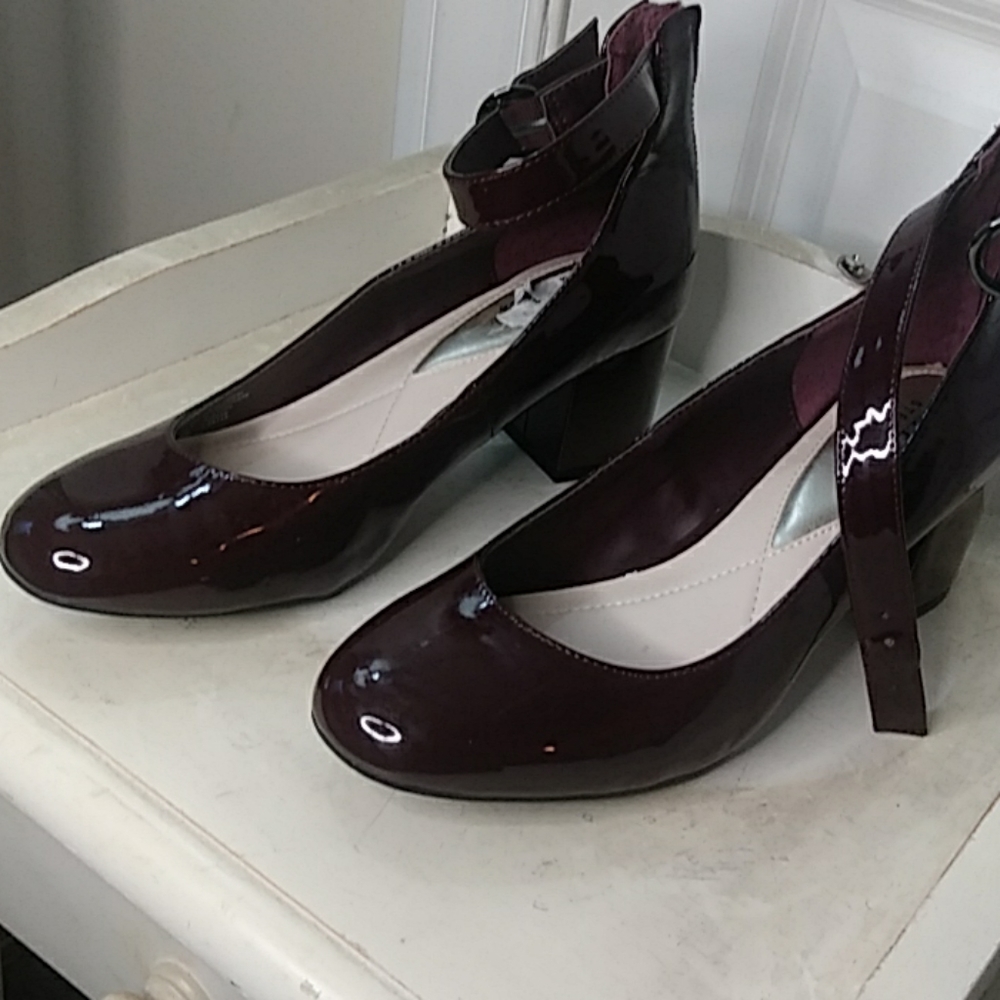 Alfani patent block heels